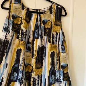 CJ Banks Plus sized tank/shell.